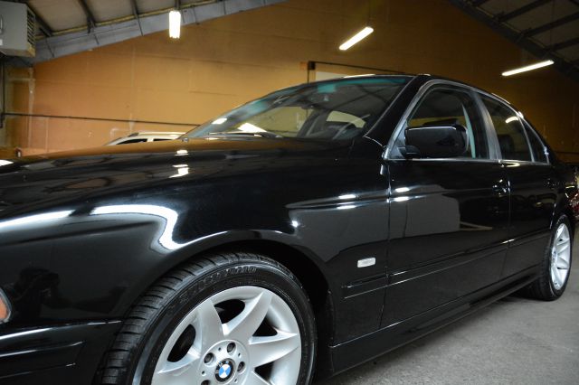 BMW 5 series 2003 photo 1