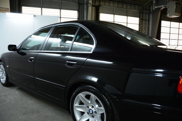 BMW 5 series 2003 photo 2