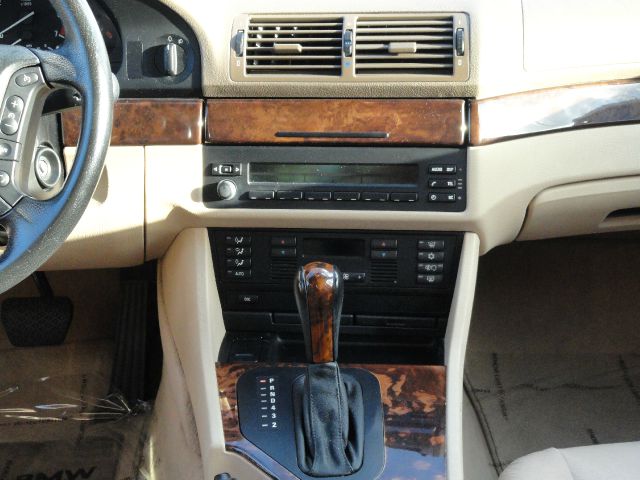 BMW 5 series 2003 photo 5