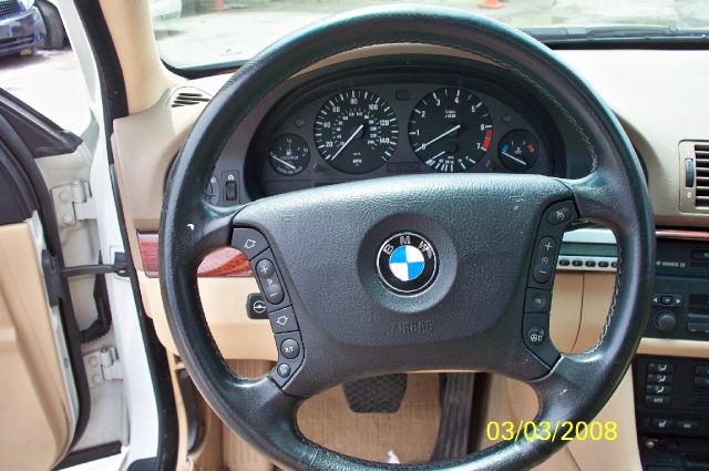 BMW 5 series 2003 photo 6