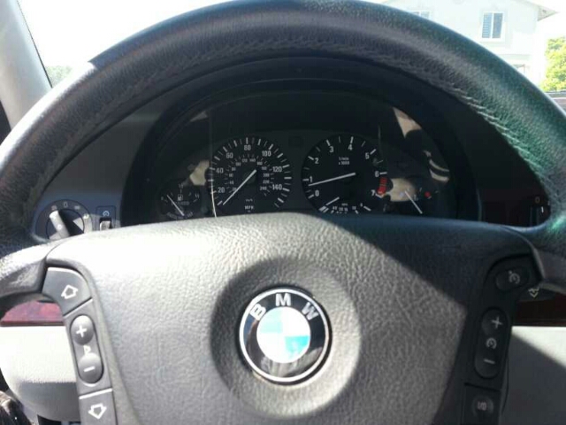 BMW 5 series 2003 photo 10