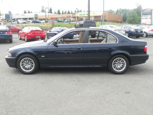 BMW 5 series Luxury Premier Sedan