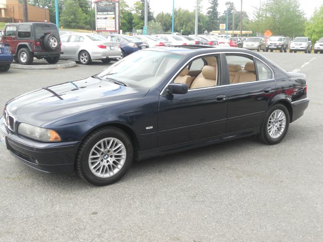 BMW 5 series 2003 photo 2