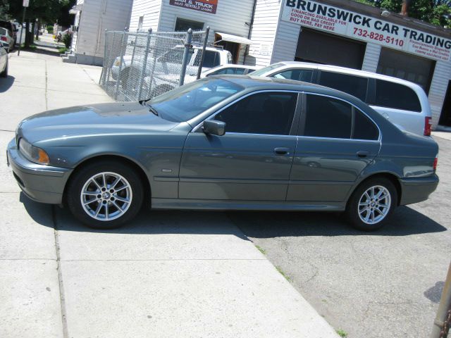 BMW 5 series 2003 photo 1