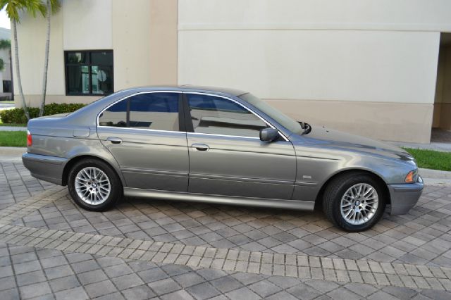 BMW 5 series 186398 Sedan