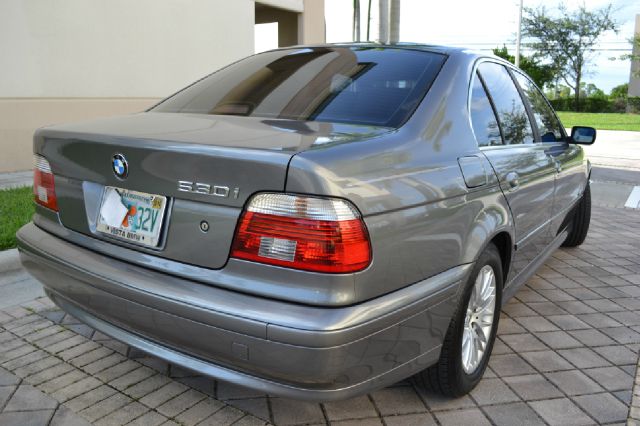 BMW 5 series 2003 photo 1