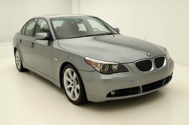 BMW 5 series 2004 photo 4