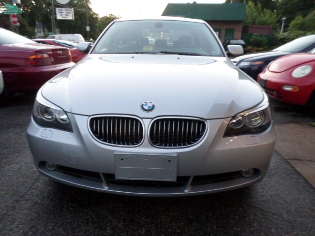 BMW 5 series 2004 photo 15