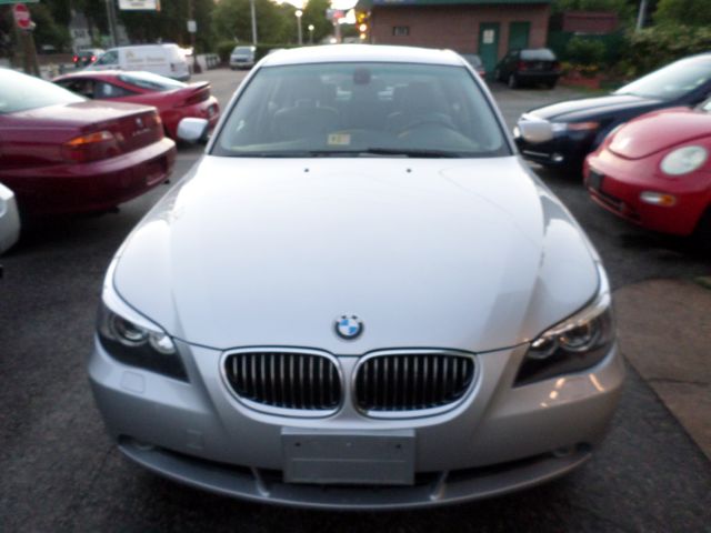 BMW 5 series 2004 photo 23