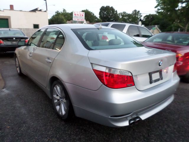 BMW 5 series 2004 photo 24