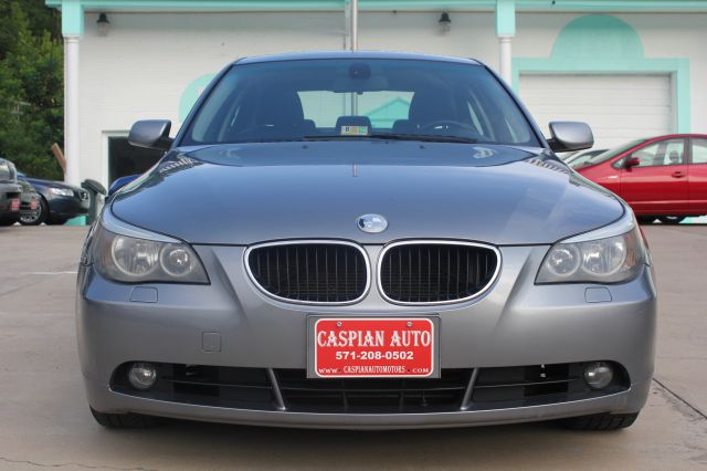 BMW 5 series 2004 photo 1