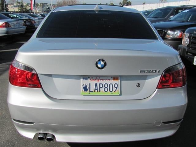 BMW 5 series 2004 photo 1