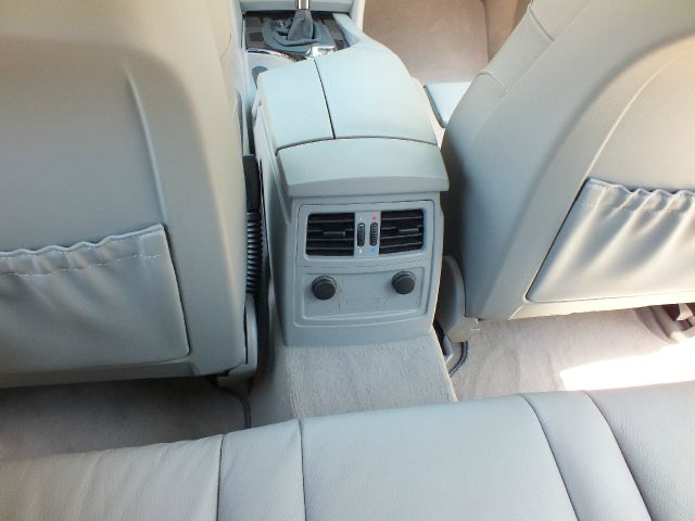 BMW 5 series 2004 photo 21