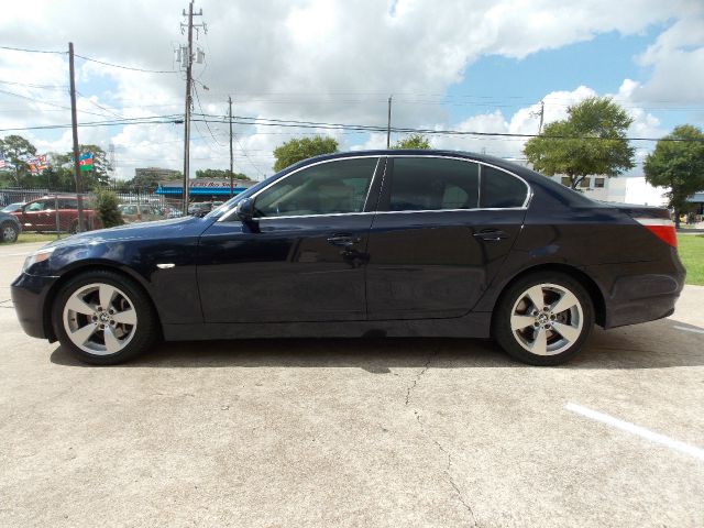 BMW 5 series Luxury Premier Sedan