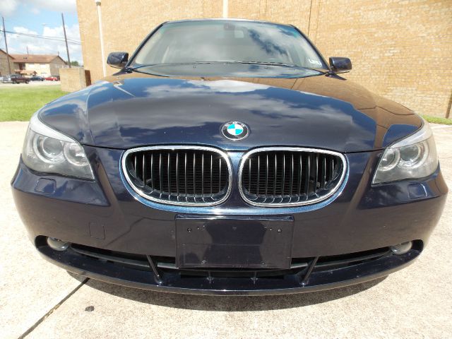 BMW 5 series 2004 photo 3