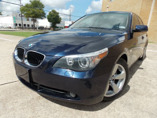 BMW 5 series 2004 photo 4