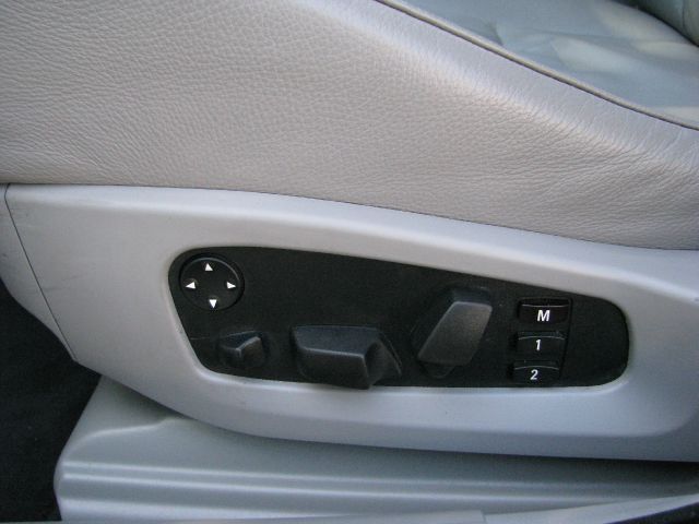 BMW 5 series 2004 photo 8