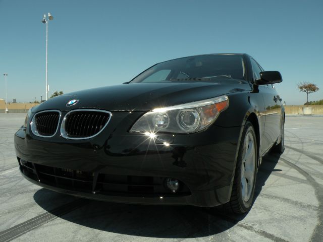 BMW 5 series 2004 photo 3