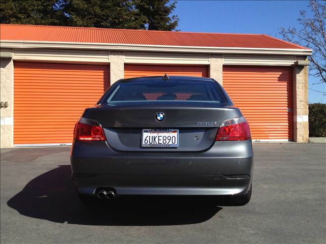 BMW 5 series 2004 photo 1