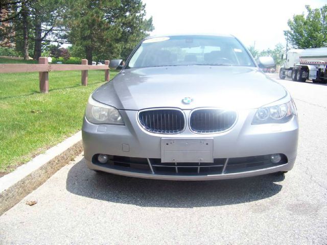 BMW 5 series 2004 photo 4