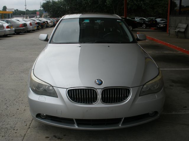 BMW 5 series 2004 photo 3