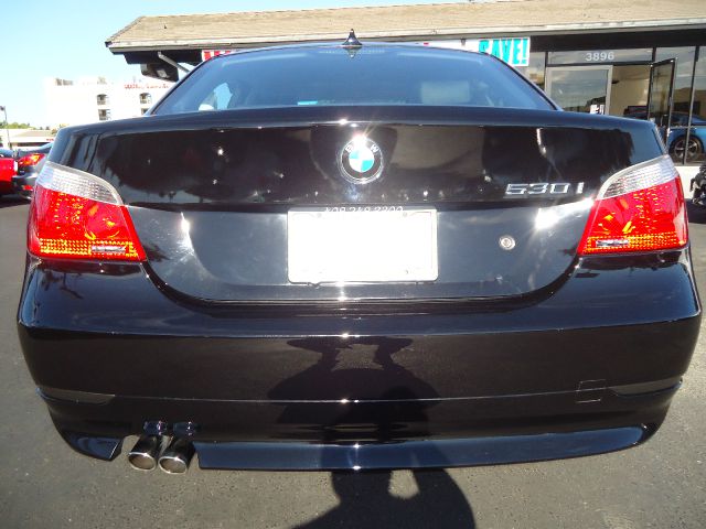 BMW 5 series 2004 photo 3