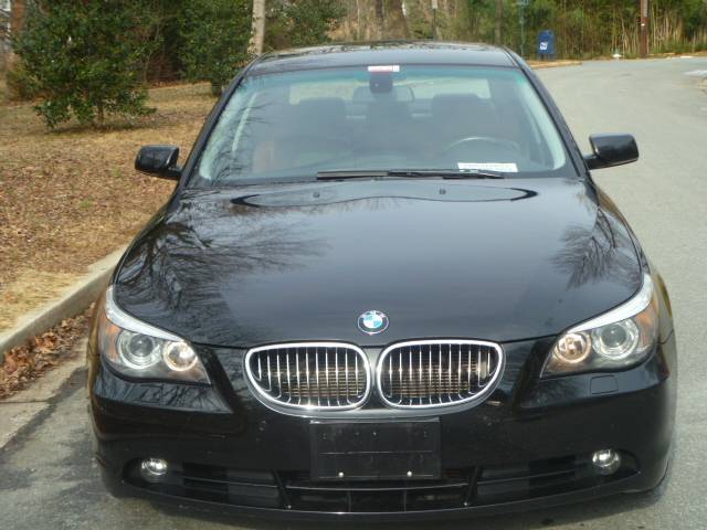 BMW 5 series 2005 photo 2