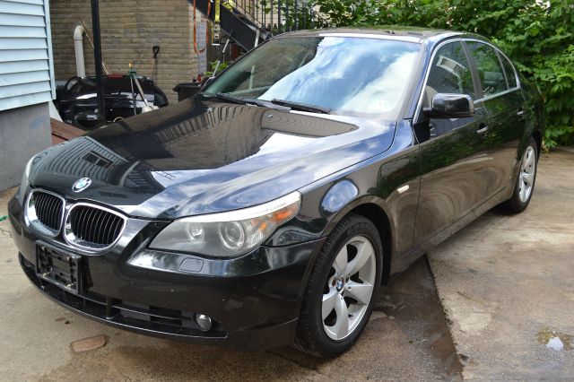 BMW 5 series 2005 photo 4