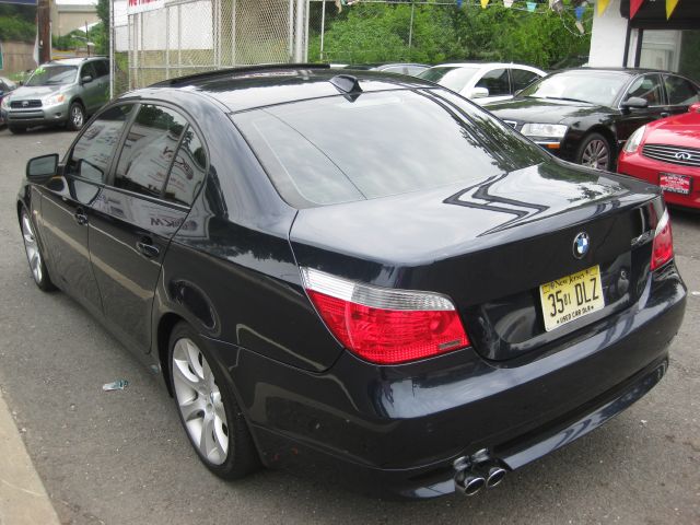 BMW 5 series 2005 photo 4