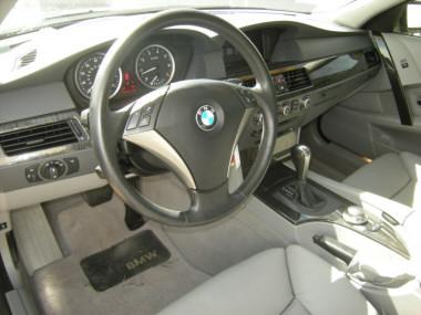 BMW 5 series 2005 photo 2