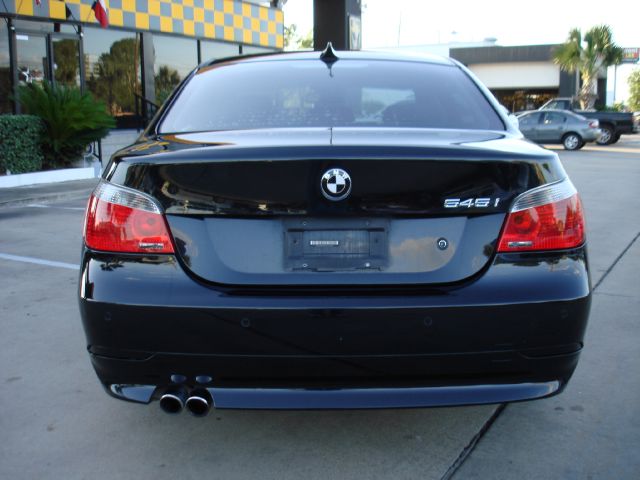 BMW 5 series 2005 photo 2