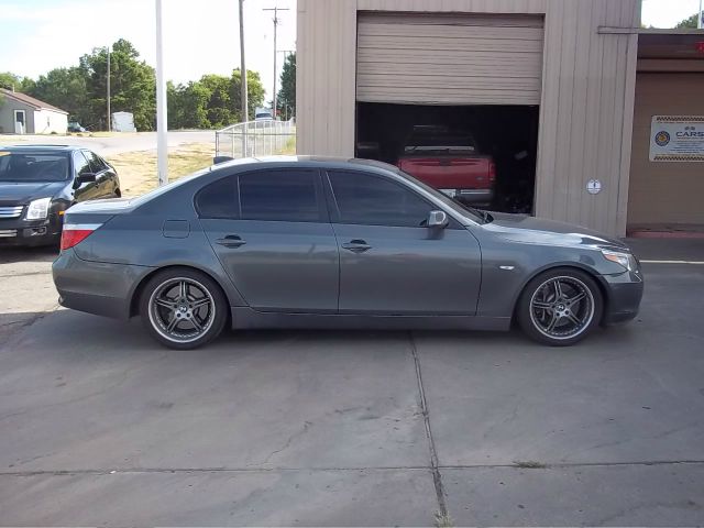 BMW 5 series 2005 photo 4