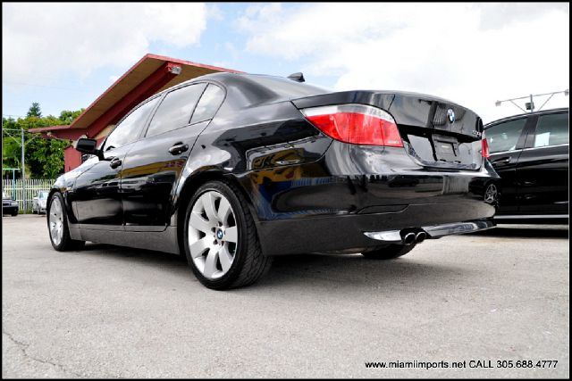 BMW 5 series 2005 photo 3