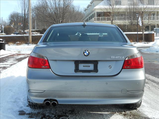 BMW 5 series QUAD CAB SLT Laramie Sedan