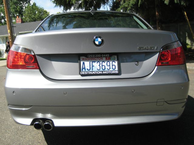 BMW 5 series 2005 photo 1