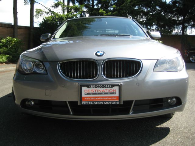 BMW 5 series 2005 photo 2