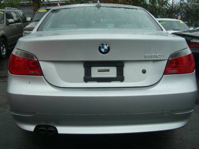 BMW 5 series 2005 photo 3