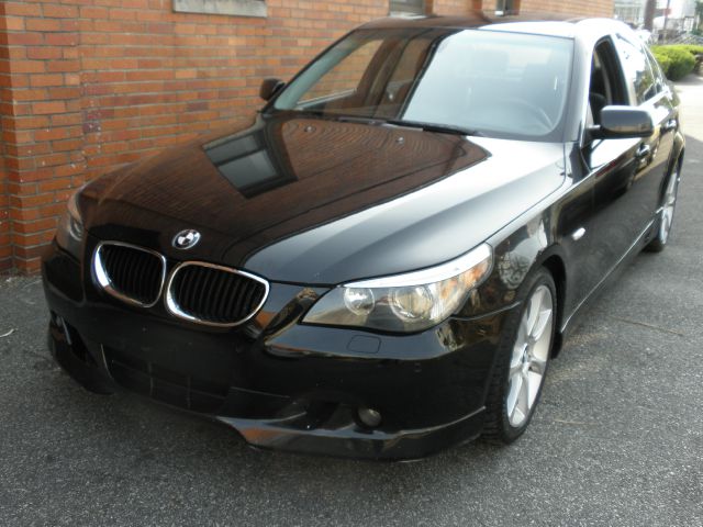 BMW 5 series 2005 photo 3