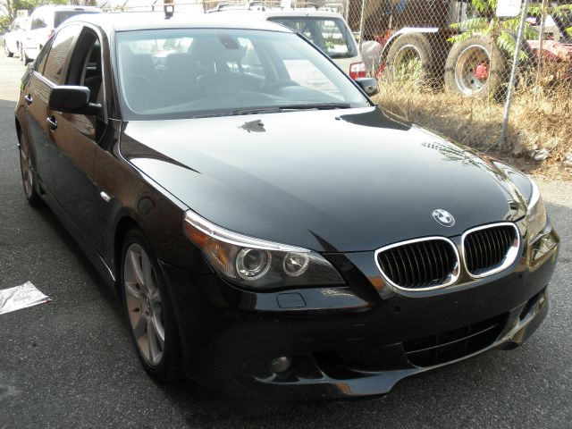 BMW 5 series 2005 photo 4