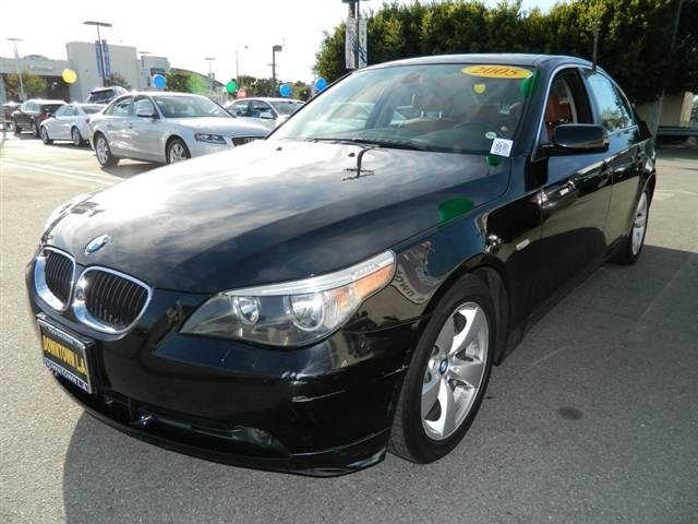 BMW 5 series 2005 photo 1