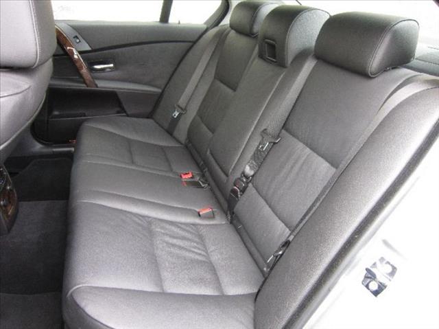 BMW 5 series 2005 photo 1