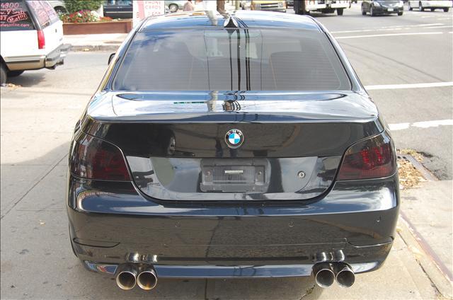 BMW 5 series 2005 photo 4