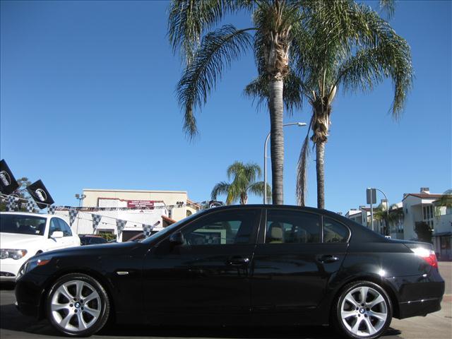 BMW 5 series 2005 photo 1