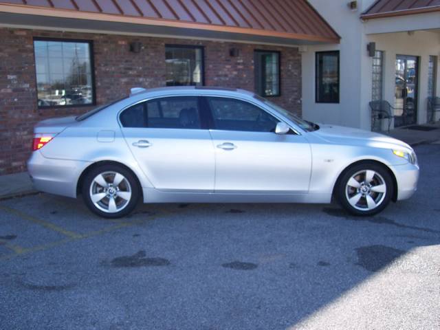 BMW 5 series I6 Turbo Sedan