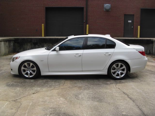 BMW 5 series 2005 photo 4