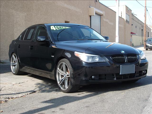 BMW 5 series 2005 photo 1