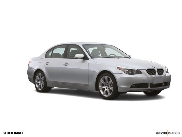 BMW 5 series 2005 photo 2