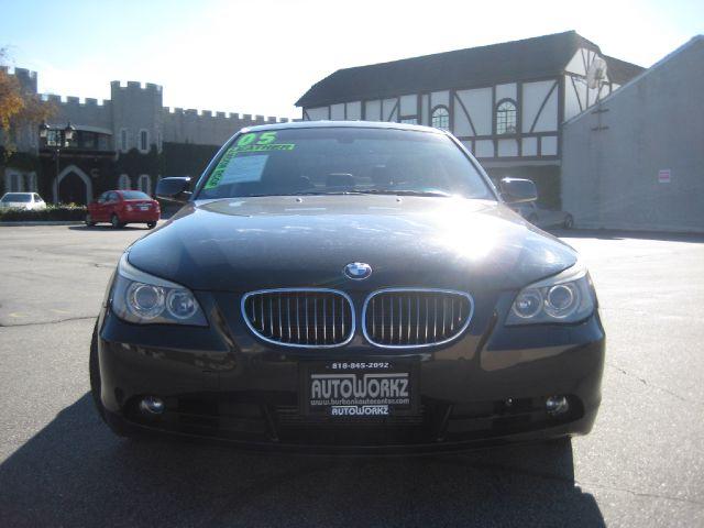 BMW 5 series 2005 photo 1