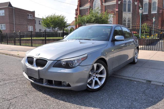 BMW 5 series 2005 photo 15