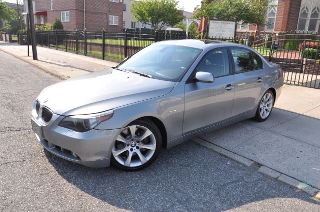 BMW 5 series 2005 photo 27